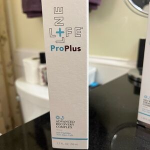 Lifeline ProPlus Advanced Recovery Complex